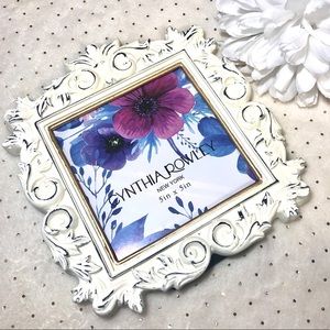 NWOT- CYNTHIA ROWLEY Ornate White picture frame